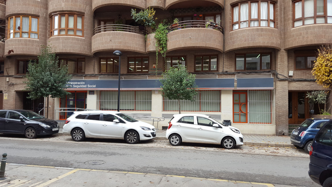imagen de la fachada de una oficina de la seguridad social